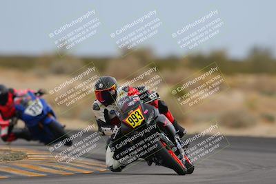 media/Dec-03-2022-CVMA (Sat) [[a3451eb8a4]]/Race 8 500 Supersport-350 Supersport/